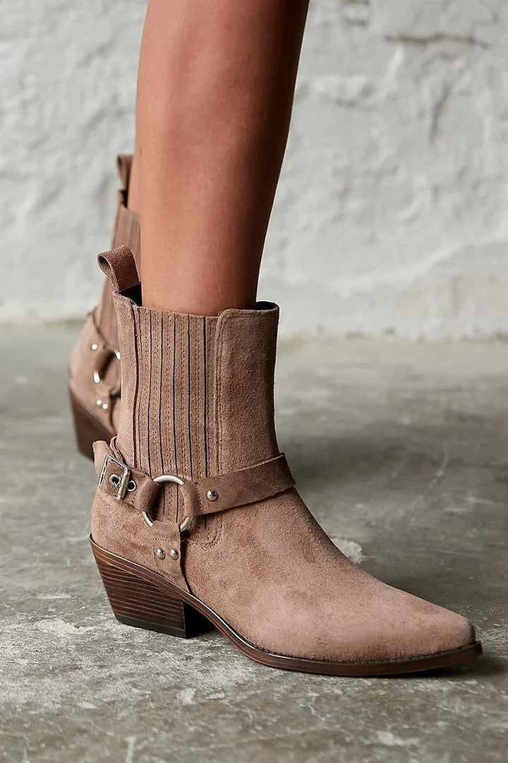 Anaïs | Suede Western-Inspired Ankle Boots
