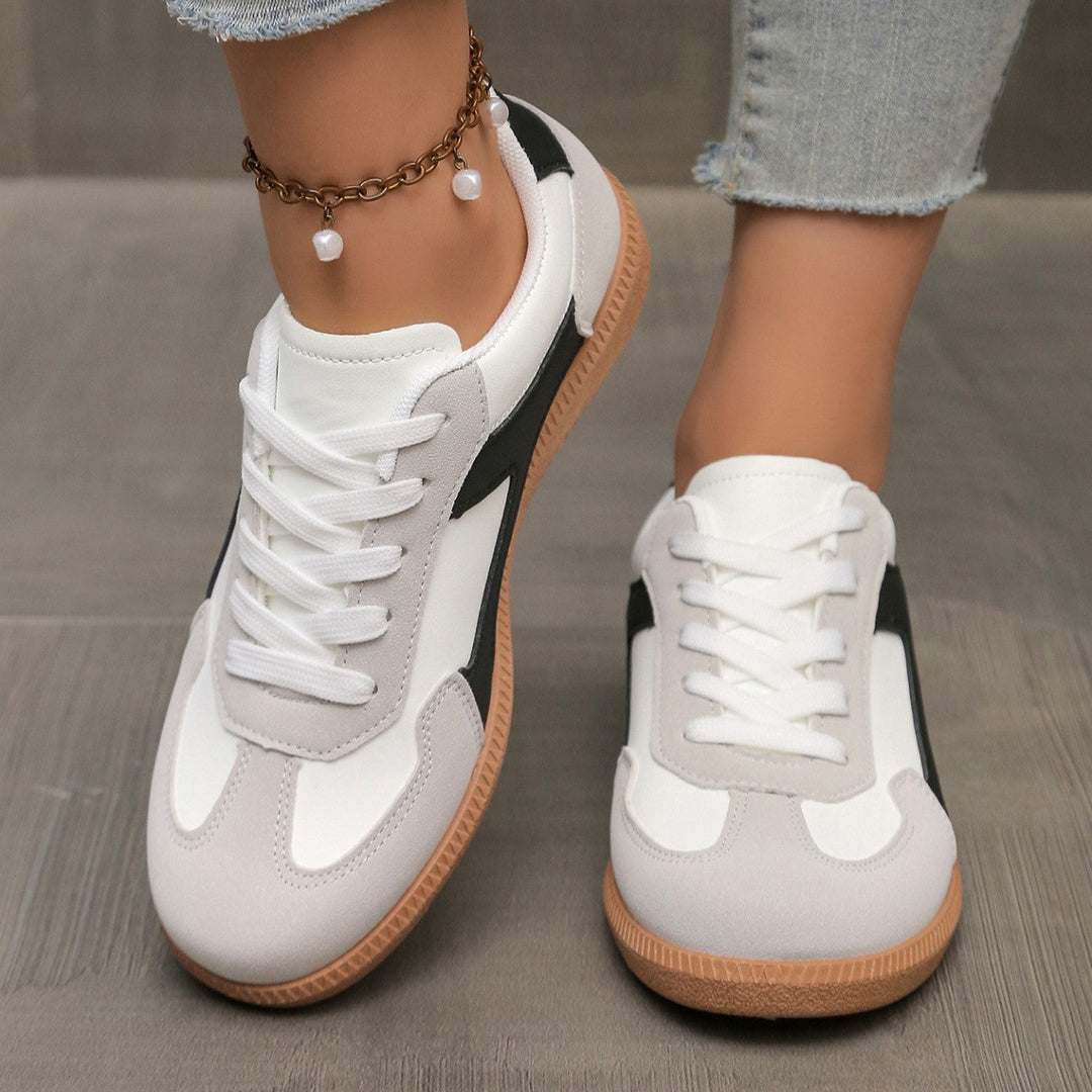 Naelle | Orthopedic Trainers